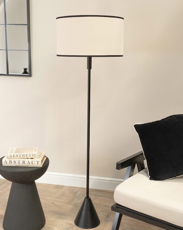 ValueLights Mitch Black Triangle Floor Lamp with Black Trim Linen Shade