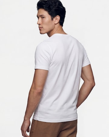 Pure Cotton V Neck T-Shirt Extra Long- White