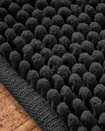 Bianca Aspen Bobble Bathroom Runners