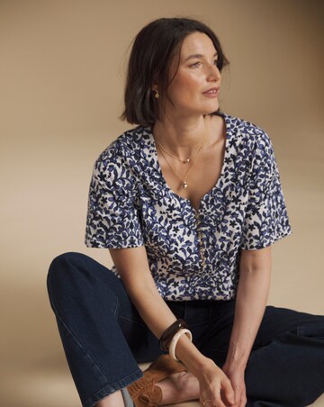 Julipa Cotton Printed V-Neck T-Shirt