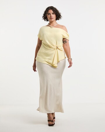 Simply Be Buttercream Ruched Detail Top