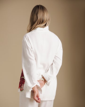 Julipa Longline Printed Linen Shirt