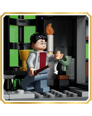 LEGO Harry Potter Knockturn Alley Wizarding Shops 76471