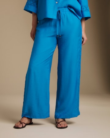 Julipa Petite Crochet Trim Trouser