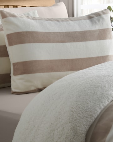Catherine Lansfield Cosy Sherpa Stripe Duvet Cover Set