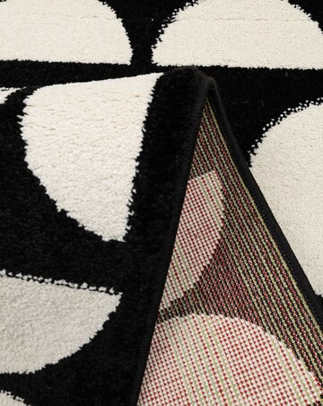 New Villa Geo Rug