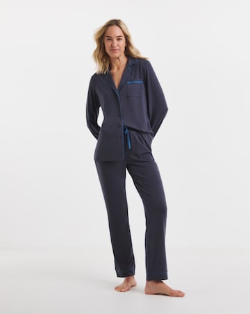 Pretty Secrets Contrast Piping Revere Pyjama Set