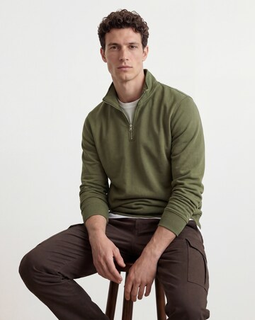 1/4 Zip Funnel Neck Sweatshirt