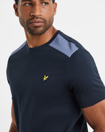 Lyle & Scott Short Sleeve Check Panelled T-Shirt - Navy