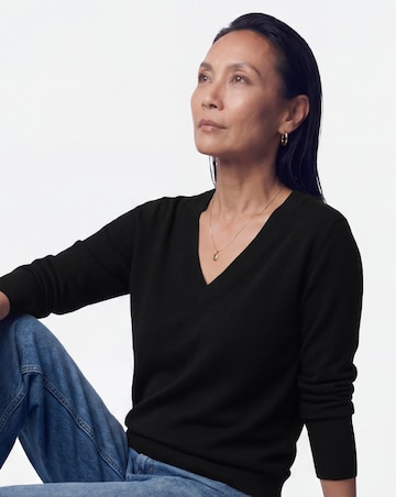 V Neck Jumper