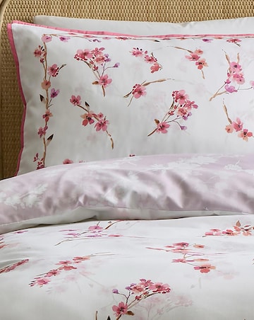 Appletree Blossom Flower Duvet Cover Set
