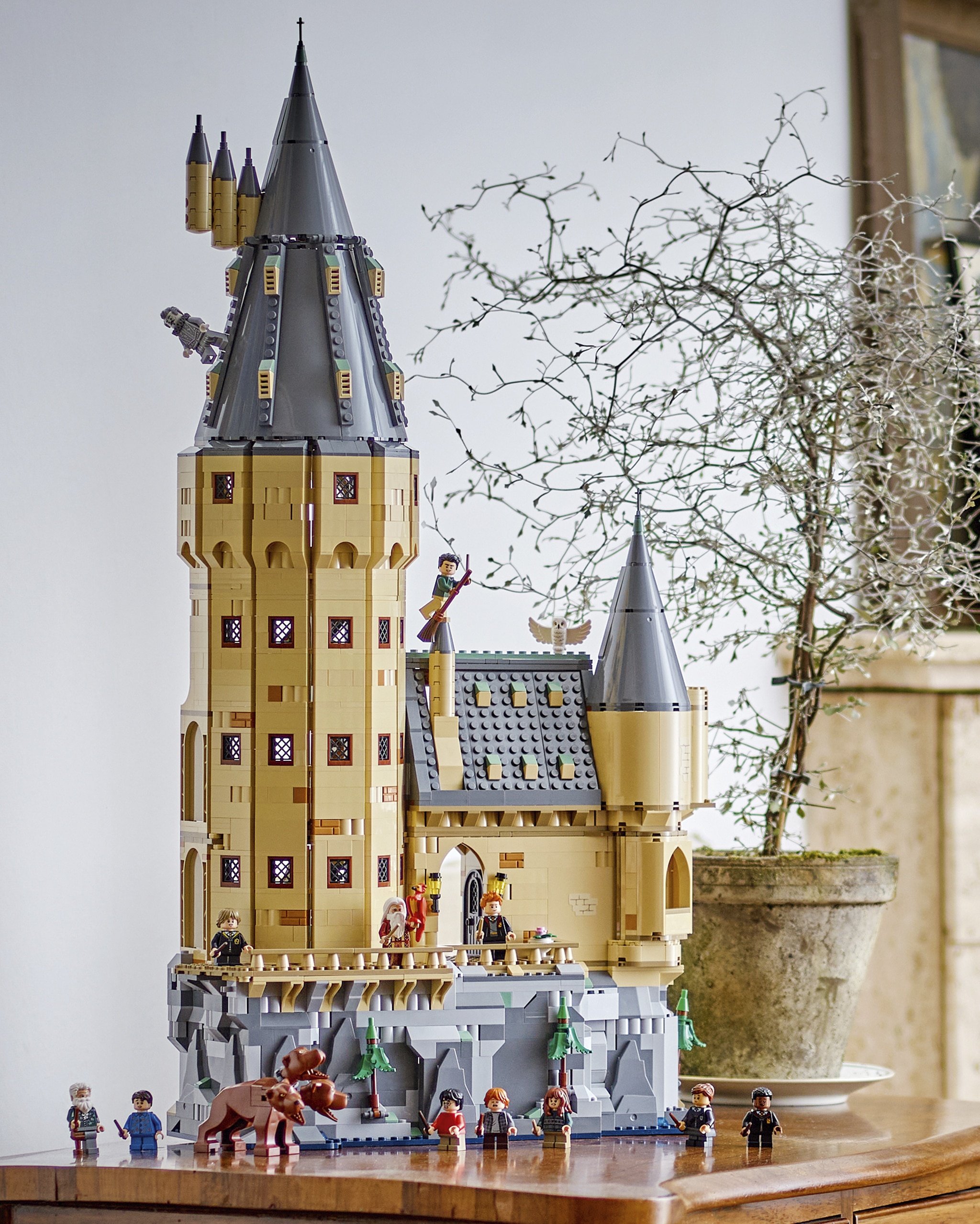 A LEGO® Harry Potter™ castle building set.