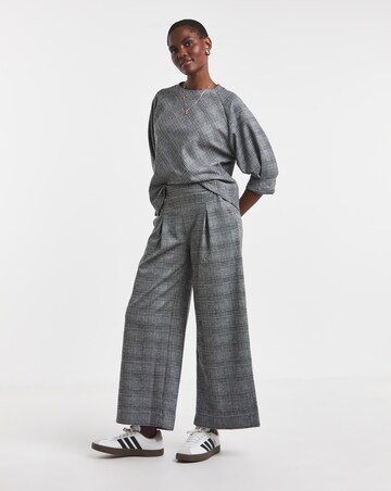 Grey Checked Raglan Sleeve Top