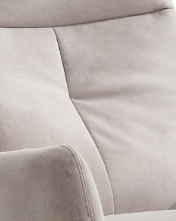 Axel Massage Swivel Chair