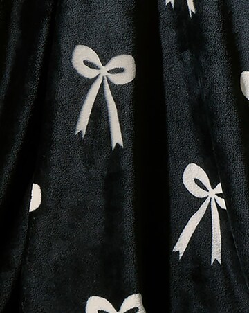 Fusion Bows Throw