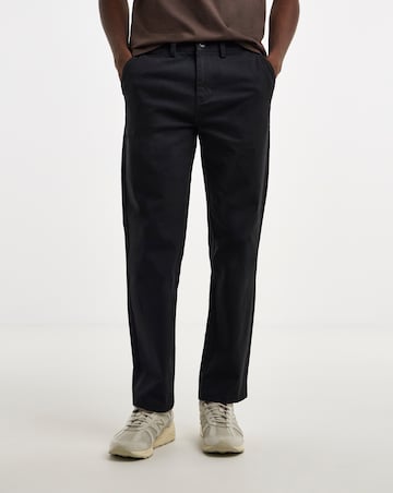 Straight Fit Chino