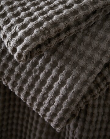 Pineapple Elephant Jaipur Waffle Cotton Throw