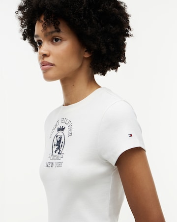 Tommy Hilfiger Garment Dye Crest Tee