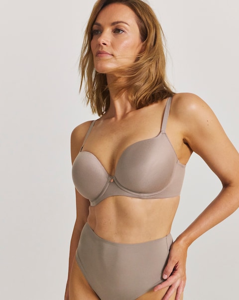 Figleaves Smoothing Sweetheart Full Cup Underwired T-Shirt Bra B-H - Mocha