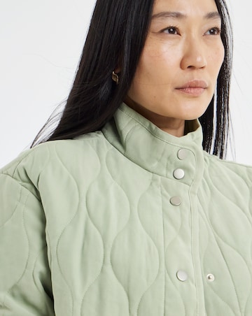 Sage Washed Quilted Short Jacket