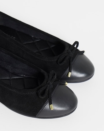 Vine Classic Toe Cap Leather Ballerina Shoes - Wide Fit (E)