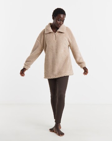 Pretty Secrets Textured Fleece Top And Legging Lounge Set