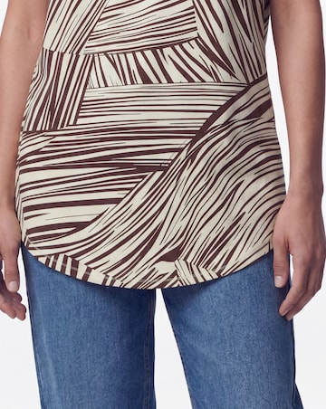 2 Pack Short Sleeve Curved Hem Longline Top