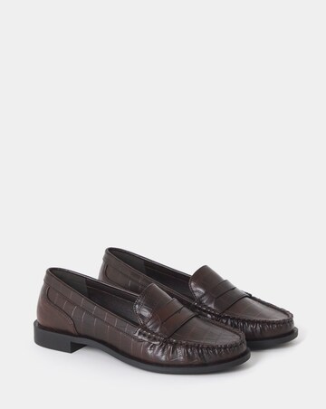 Nala Classic Puckered Loafer - Extra Wide Fit (EEE)