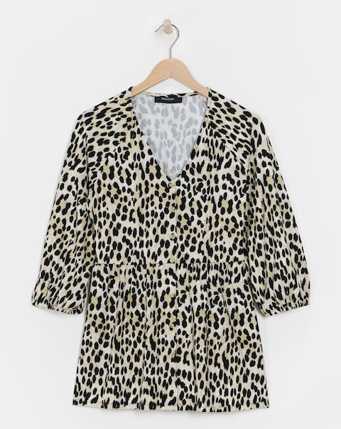 Leopard Print Button Front Longline Top