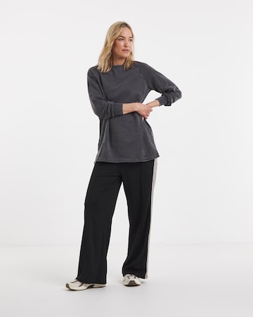 Acid Wash Basic Longline Sweatshirt