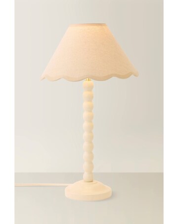 ValueLights Bobble Cream Table Lamp with Natural Trim Scallop Shade