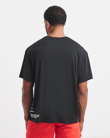 Nike Short Sleeve Hydroguard T-Shirt