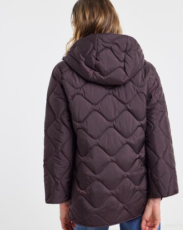 Burgundy Short Quilted Jacket
