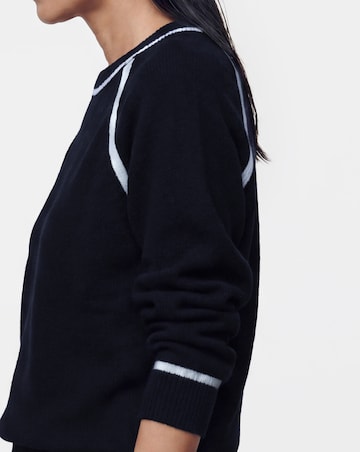 Contrast Crew Neck Knitted Jumper