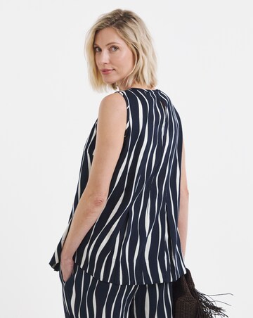 Printed Linen Mix Pleated Shell Top