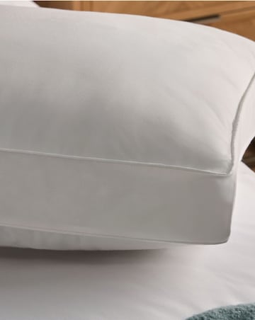 Silentnight Hotel Collection Luxe Cotton Box Pillow