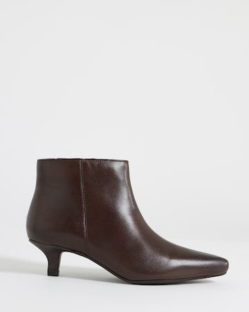 Shayna Pointed Toe Kitten Heel Leather Ankle Boots - Extra Wide Fit (EEE)