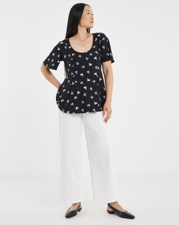 Black Heart Scoop Neck Angel Sleeve Longline Top
