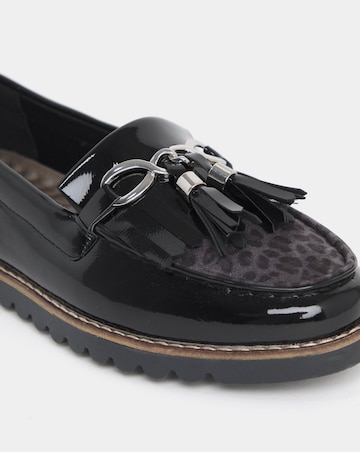 Cushion Walk Tassle Chain Trim Flat Loafers - Extra Wide Fit (EEE)