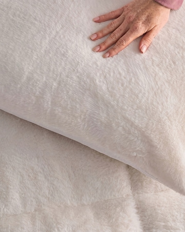 Silentnight Coverless Faux Fur 10.5 Tog Duvet