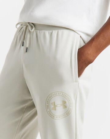 Under Armour Rival Lightweight Graphic Joggers