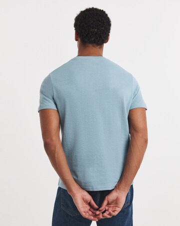 Textured Crew Neck T-Shirt-Blue