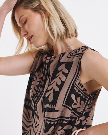 Slash Neck Linen Mix Shell Top