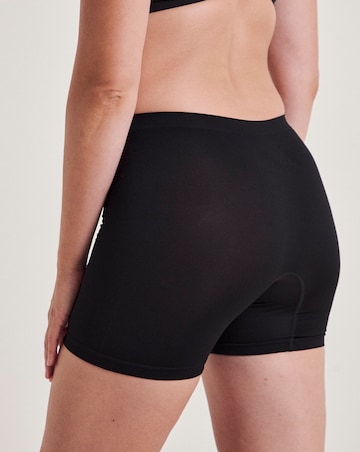 Pretty Secrets (3 Pack) Seamless Comfort Shorts Black