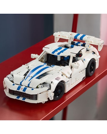 LEGO Technic Skeleton Look Car