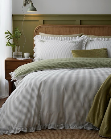 Appletree Frilled Embroidered Bow Stripe Duvet Cover Set