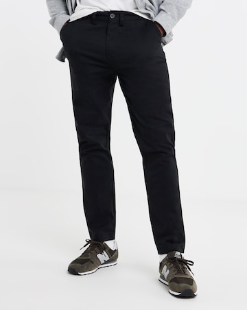 Tapered Fit Chino