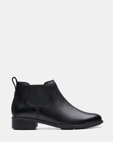 Clarks Leather Havisham Chelsea Ankle Boot - Wide Fit (E)