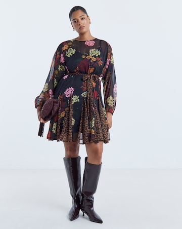 Simply Be Border Print Long Sleeve Godet Skater Dress