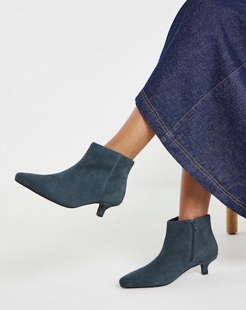 Shayna Pointed Toe Kitten Heel Leather Ankle Boots - Wide Fit (E)